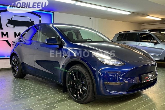 Tesla Y AWD, 378kW, A, 5d.