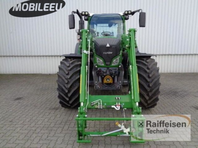 Fendt Vario Kompaktný traktor, 246kW