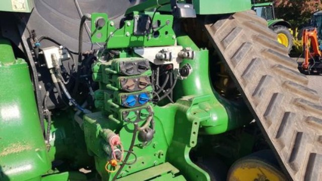 John Deere Kompaktný traktor, 419kW