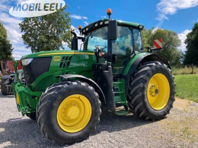 John Deere 6215R Kompaktný traktor, 188kW