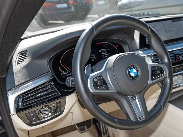 BMW rad 5 Touring M-Sportpaket 540i xDrive, 250kW, A8, 5d.