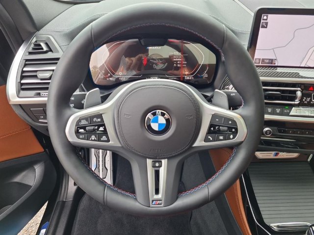 BMW X4 M40d xDrive, 250kW, A8, 5d.