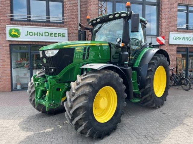 John Deere Kompaktný traktor, 206kW