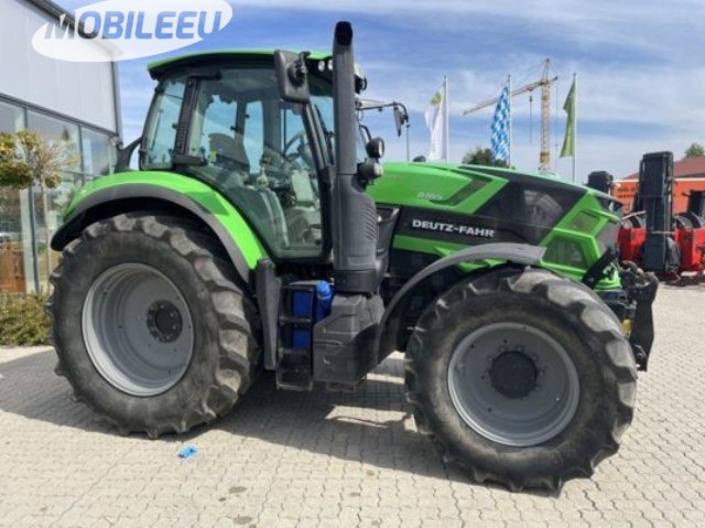 Deutz-Fahr Agrotron Kompaktný traktor, 121kW