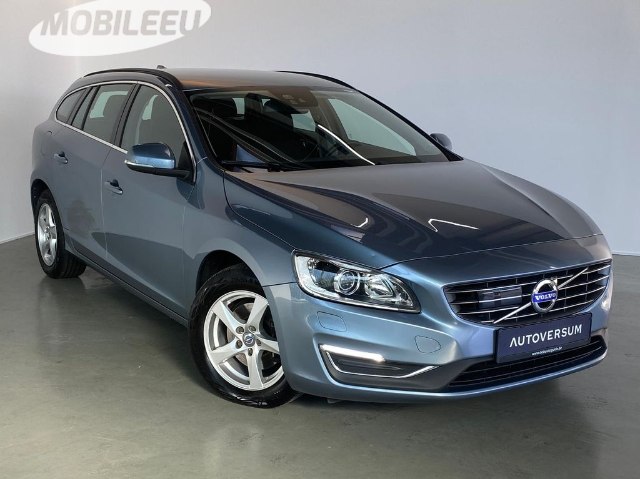 Volvo V60 Momentum D3 2WD, 110kW, A8, 5d.