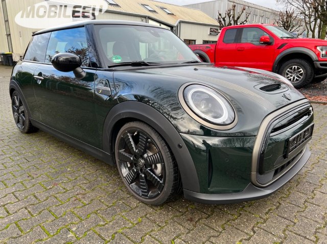 Mini Cooper SE EV, 135kW, A, 2d.