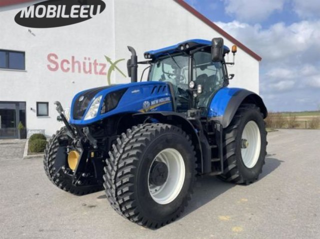 New Holland T Kompaktný traktor, 213kW