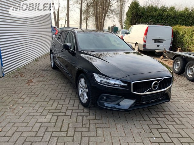 Volvo V60 Momentum D3 2WD, 110kW, A8, 5d.