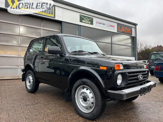 Lada Niva 1.7 4x4, 61kW, M, 2d.