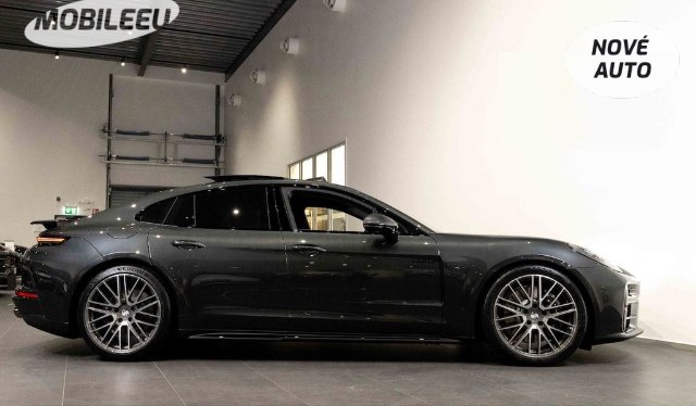 Porsche Panamera 4 E-Hybrid SportDesign, 346kW, A, 5d.