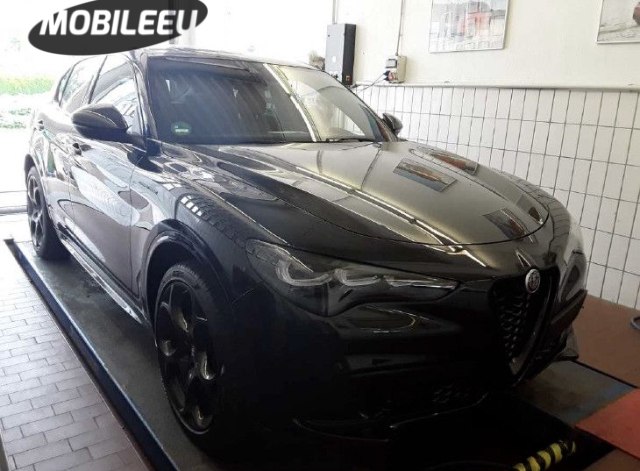 Alfa Romeo Stelvio Q4 2.2 Diesel, 154kW, A8, 5d.