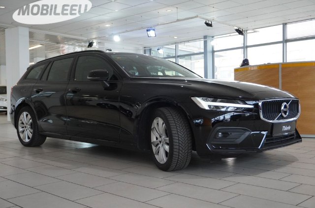 Volvo V60 Momentum B4 D 2WD, 145kW, A8, 5d.